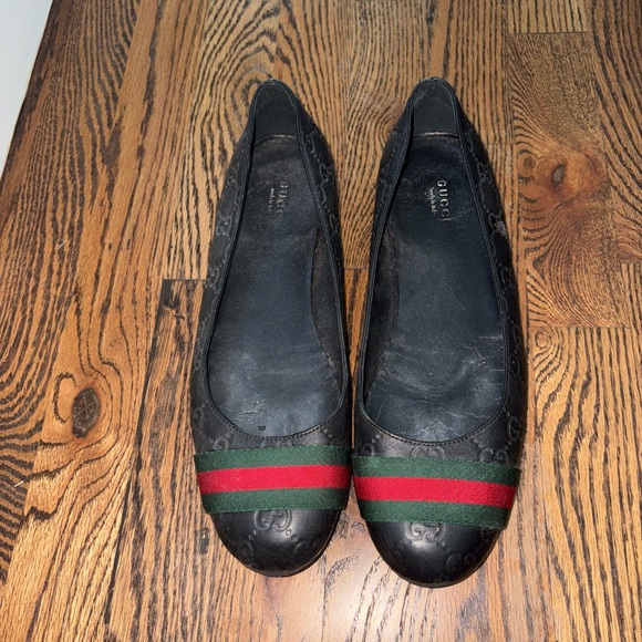 Gucci Women's Black Flats with Red and Green Stripes - Picture 1 of 4